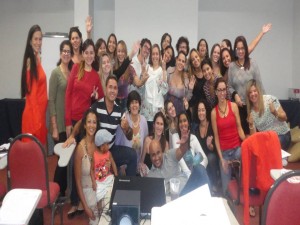 Aula sobre Mindfulness no módulo especial do Curso de Especialização em Psicoterapias Cognitivo-Comportamentais, Salvador, 8 e 9 de maio de 2015.